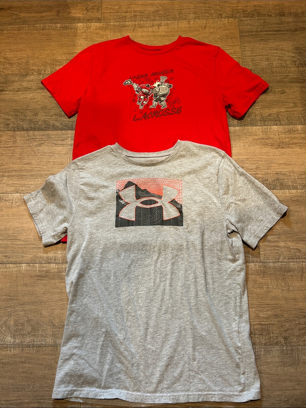 Under Armour XL Shirts